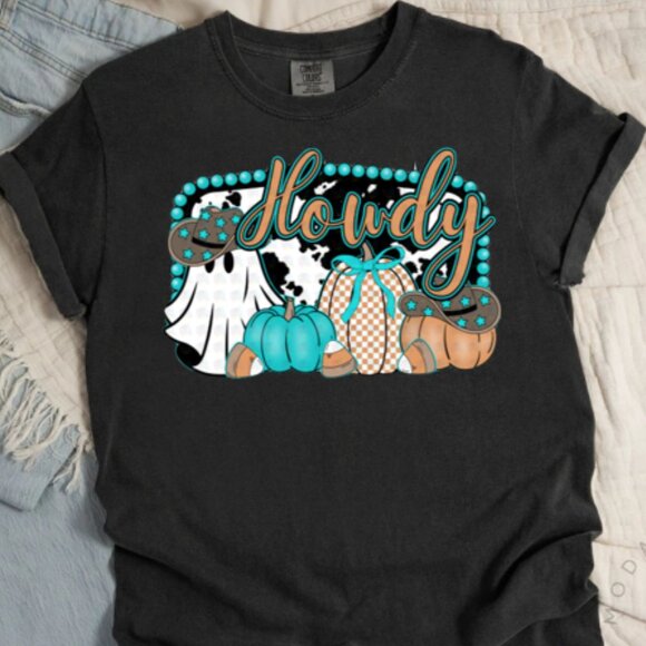 Next Level Apparel Tops - NEXT LEVEL Tee in Black With The Cutest Halloween Western Glitter Transfer